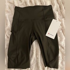 Lululemon bike shorts - size 4 - new with tags, never worn